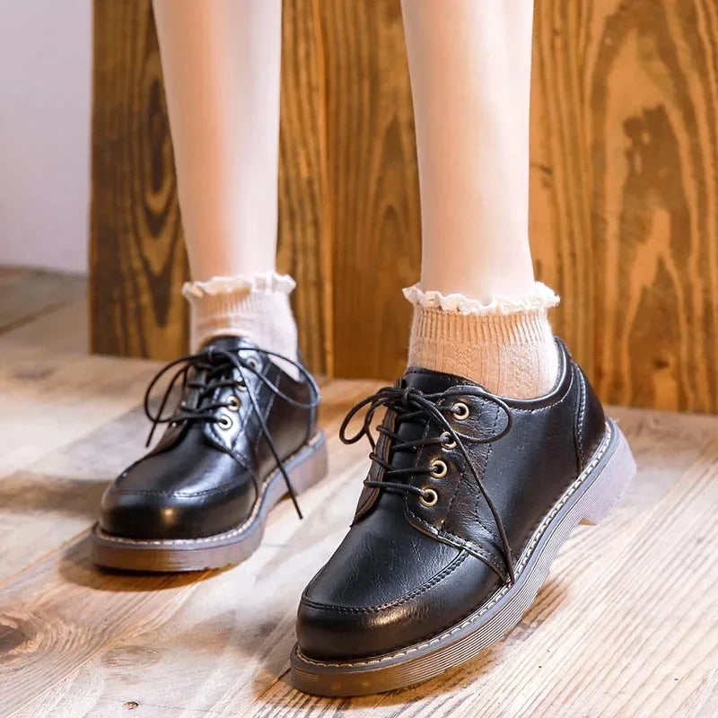 Lässige und stützende orthopädische Schuhe