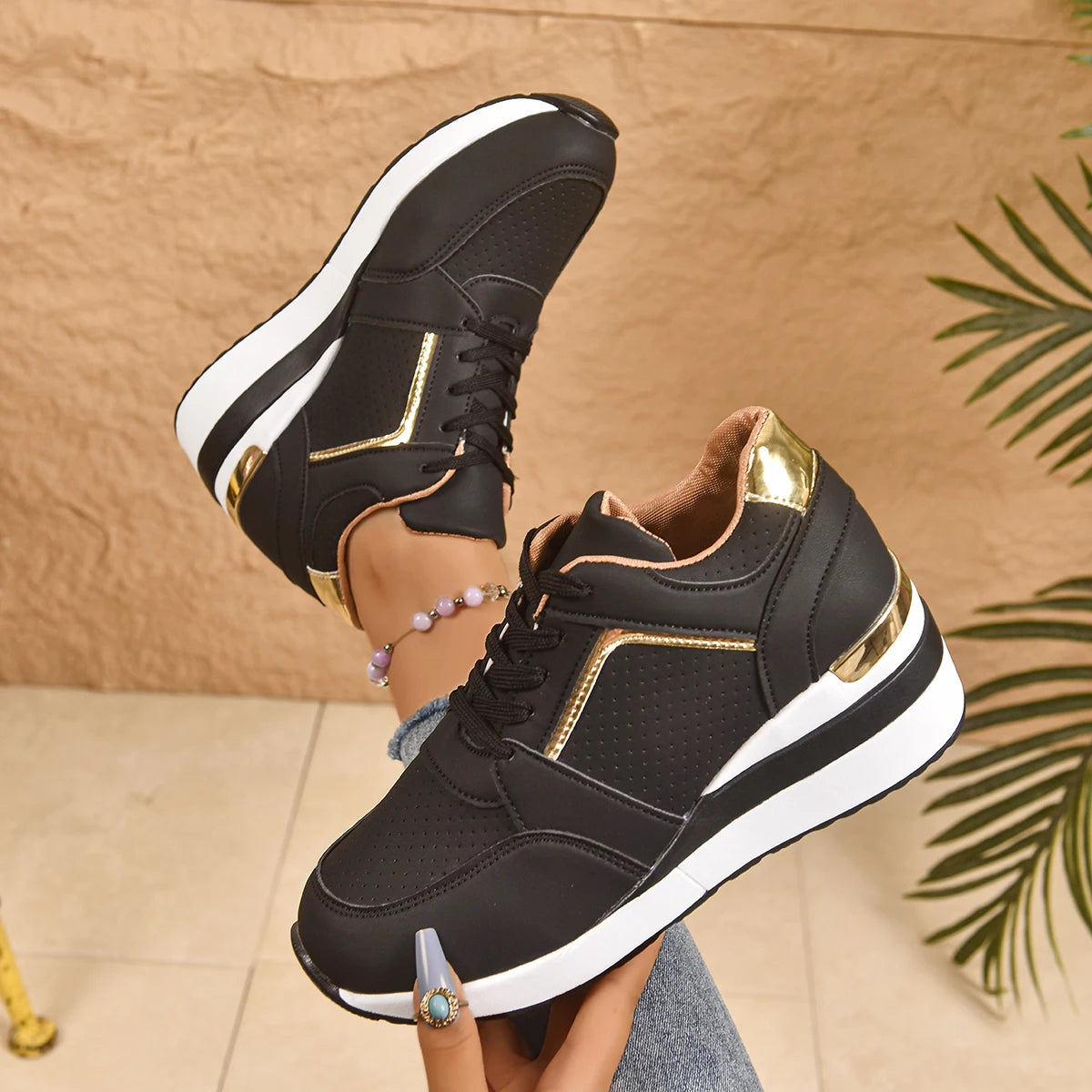 Bequeme und modische orthopädische Turnschuhe