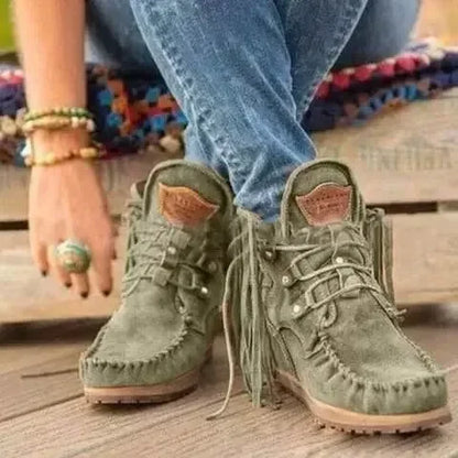 Modische und stützende orthopädische Stiefel