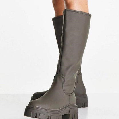 Bequeme Orthopädische Stiefel für den Alltag