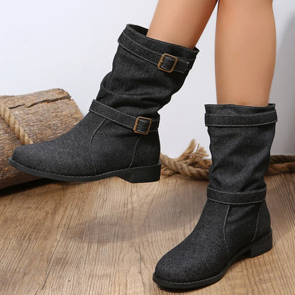 Elegante und stützende orthopädische Stiefel