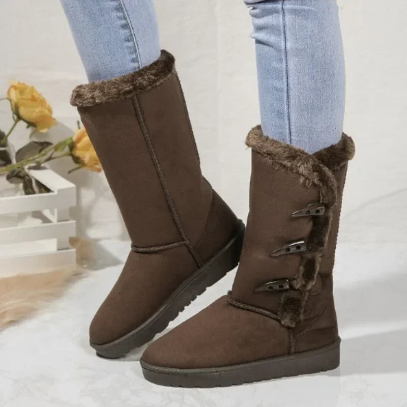 Stützende und trendige orthopädische Stiefel