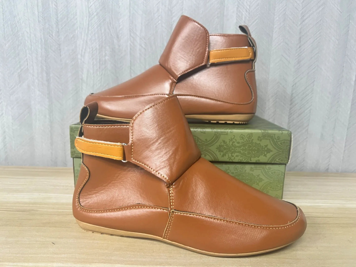 Vielseitige und stützende orthopädische Stiefel