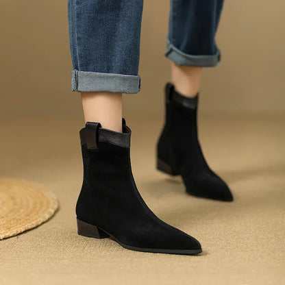 Klassische Orthopädische Stiefel mit zeitlosem Stil