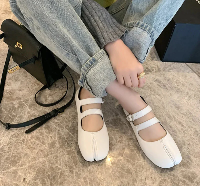 MW | Leder Split Toe Flats