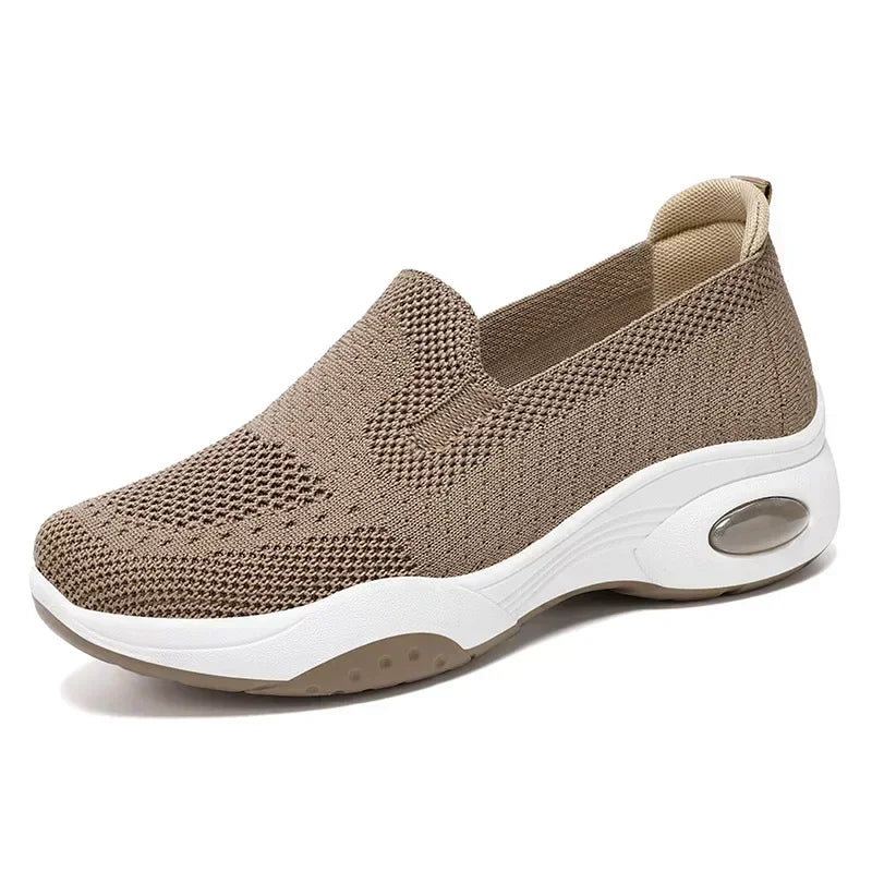 Stützende und trendige orthopädische Turnschuhe