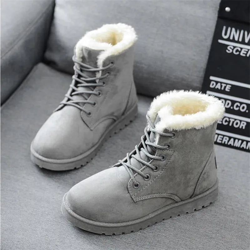 Maßgeschneiderte und bequeme orthopädische Stiefel