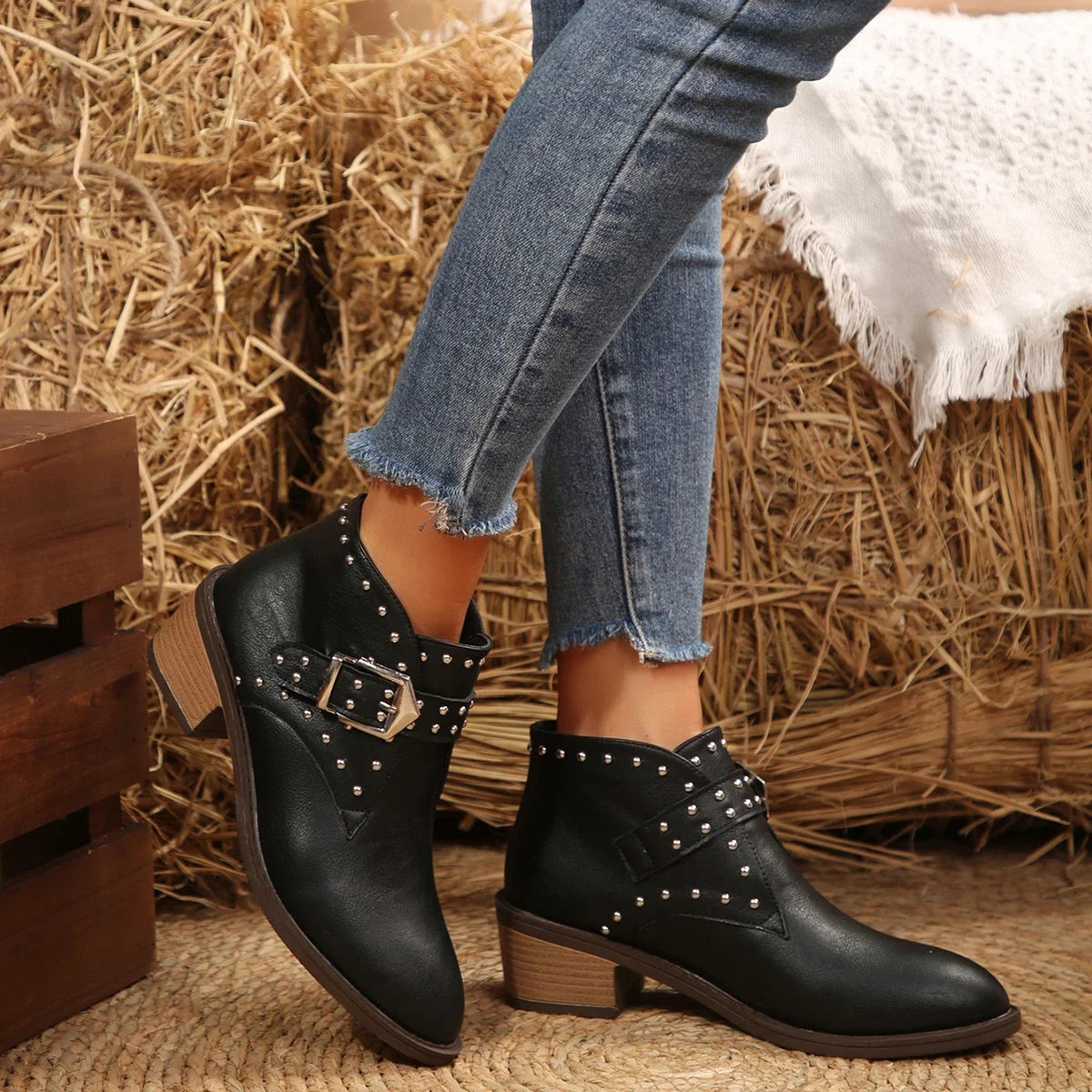 Maßgeschneiderte und bequeme orthopädische Stiefel