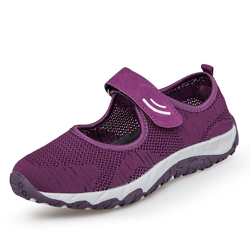 Modische und stützende orthopädische Turnschuhe