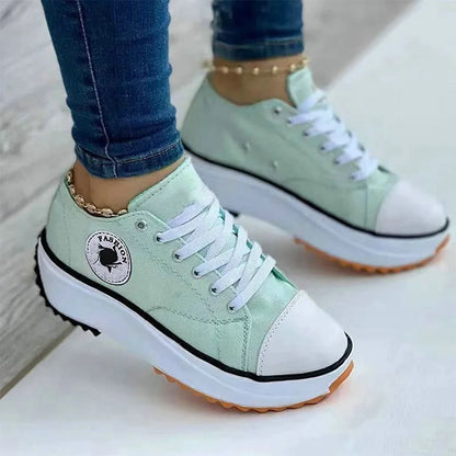 Elegante und stützende orthopädische Turnschuhe