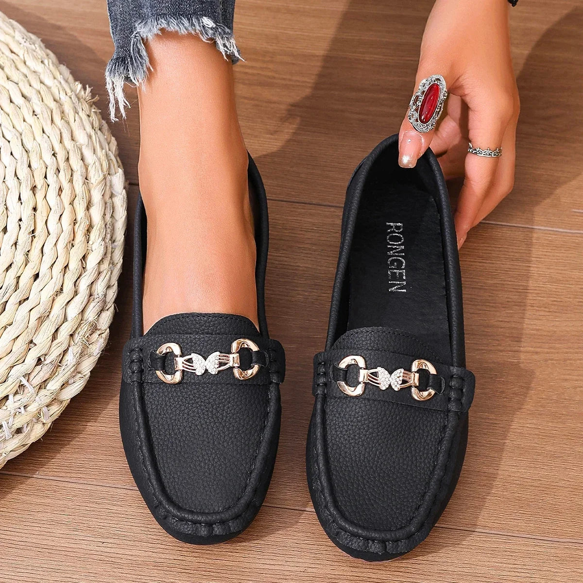 Stützende und stilvolle orthopädische Slipper