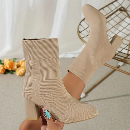 Vielseitige und stützende orthopädische Stiefel