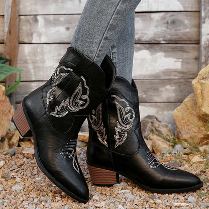 Anmutige Orthopädische Stiefel für modernen Look