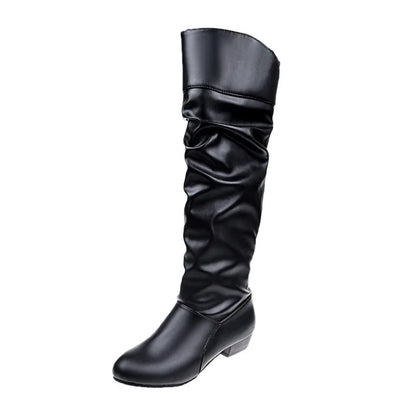 Stützende und trendige orthopädische Stiefel