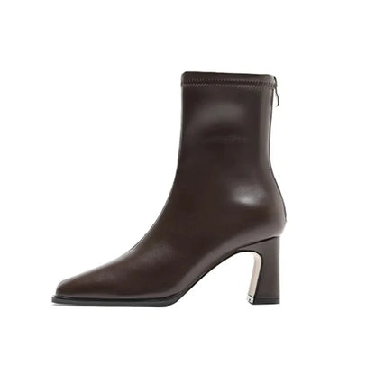 Klassische Orthopädische Stiefel mit zeitlosem Stil
