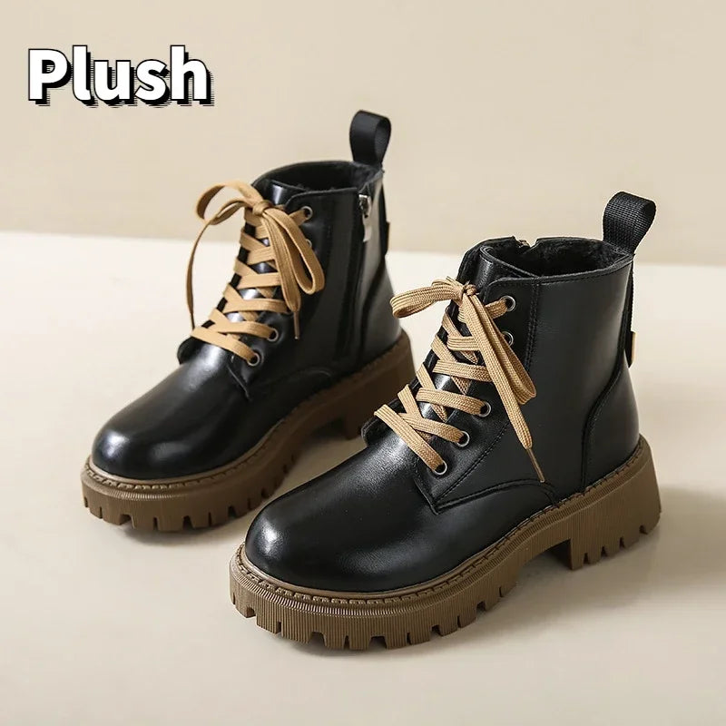 Maßgeschneiderte und bequeme orthopädische Stiefel