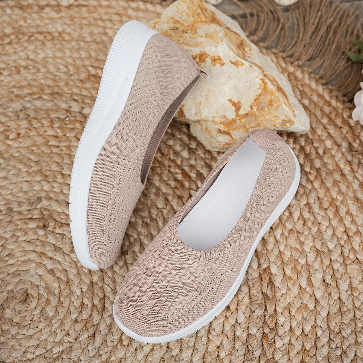 Elegante und stützende orthopädische Turnschuhe