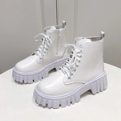 Bequeme und modische orthopädische Stiefel