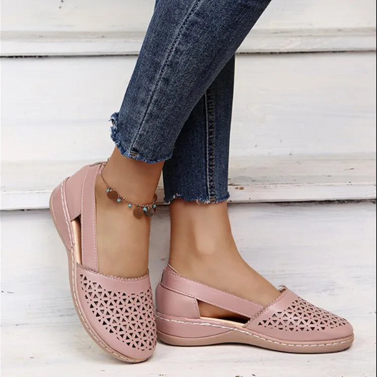 Lässige und stützende orthopädische Sandalen