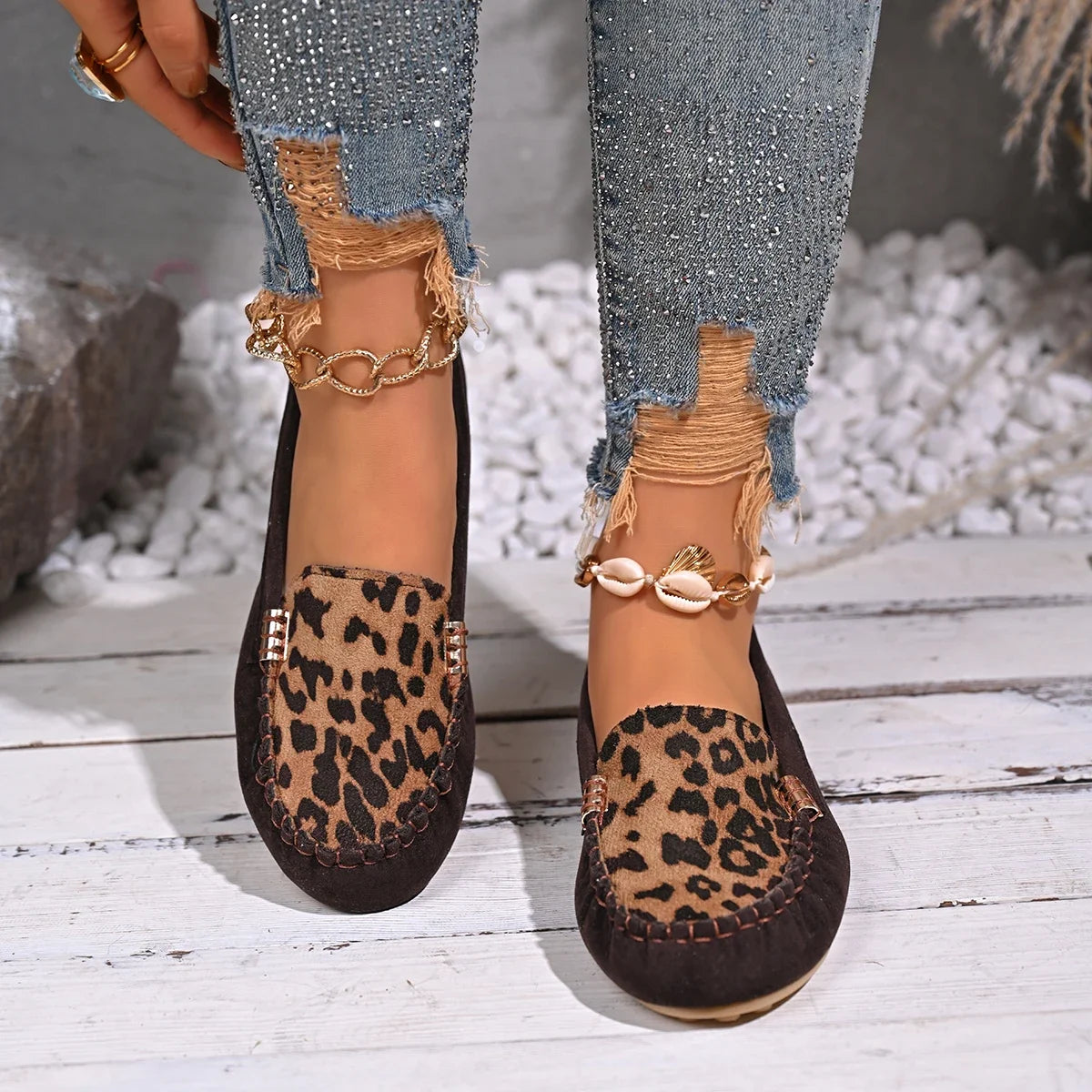 Elegante und stützende orthopädische Slipper