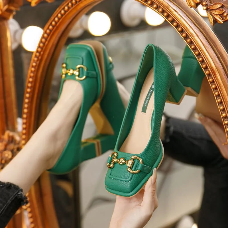 Bequeme und modische orthopädische Schuhe