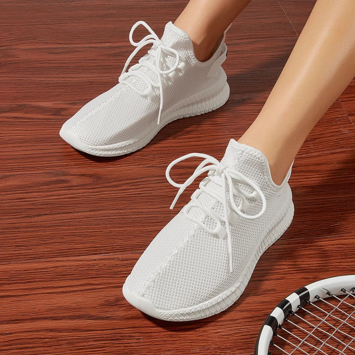Lässige und stützende orthopädische Turnschuhe
