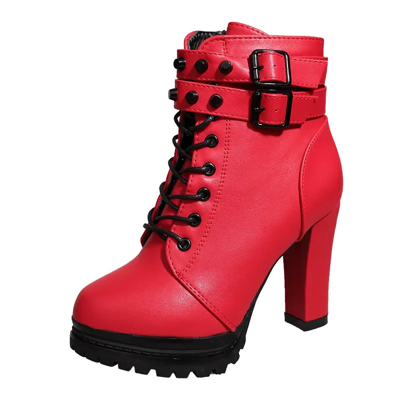 Bequeme und modische orthopädische Stiefel