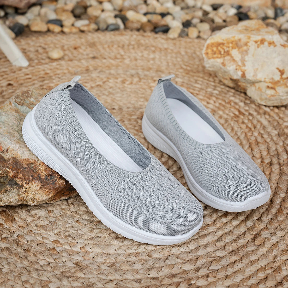 Elegante und stützende orthopädische Turnschuhe