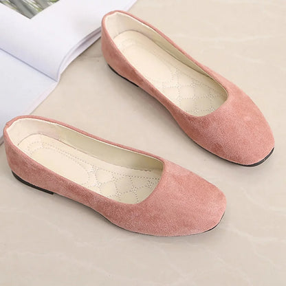 Stützende und trendige orthopädische Schuhe