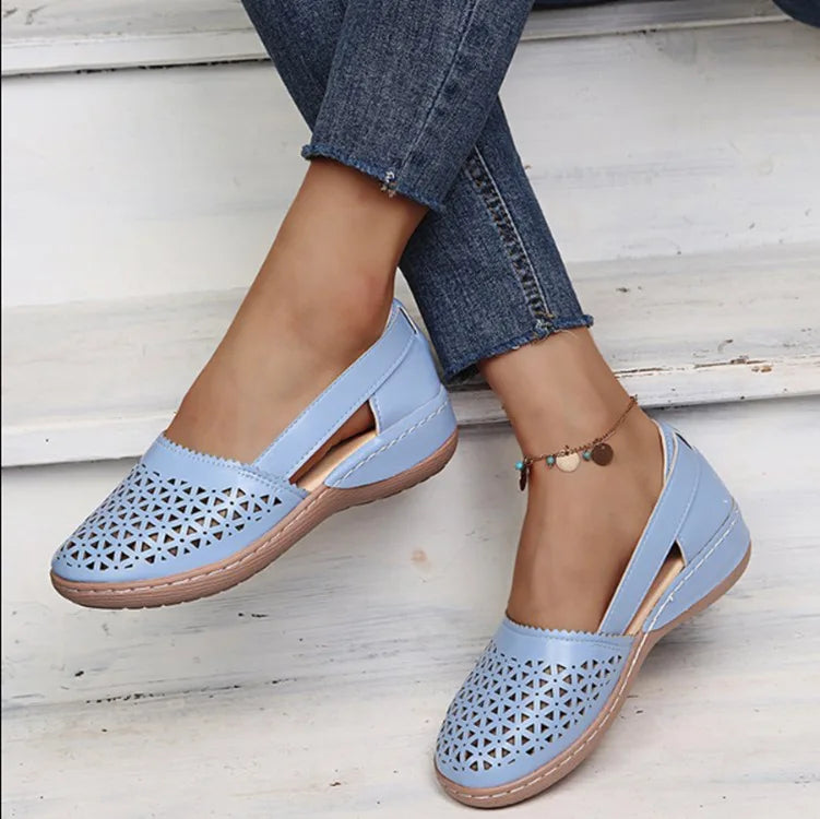 Lässige und stützende orthopädische Sandalen