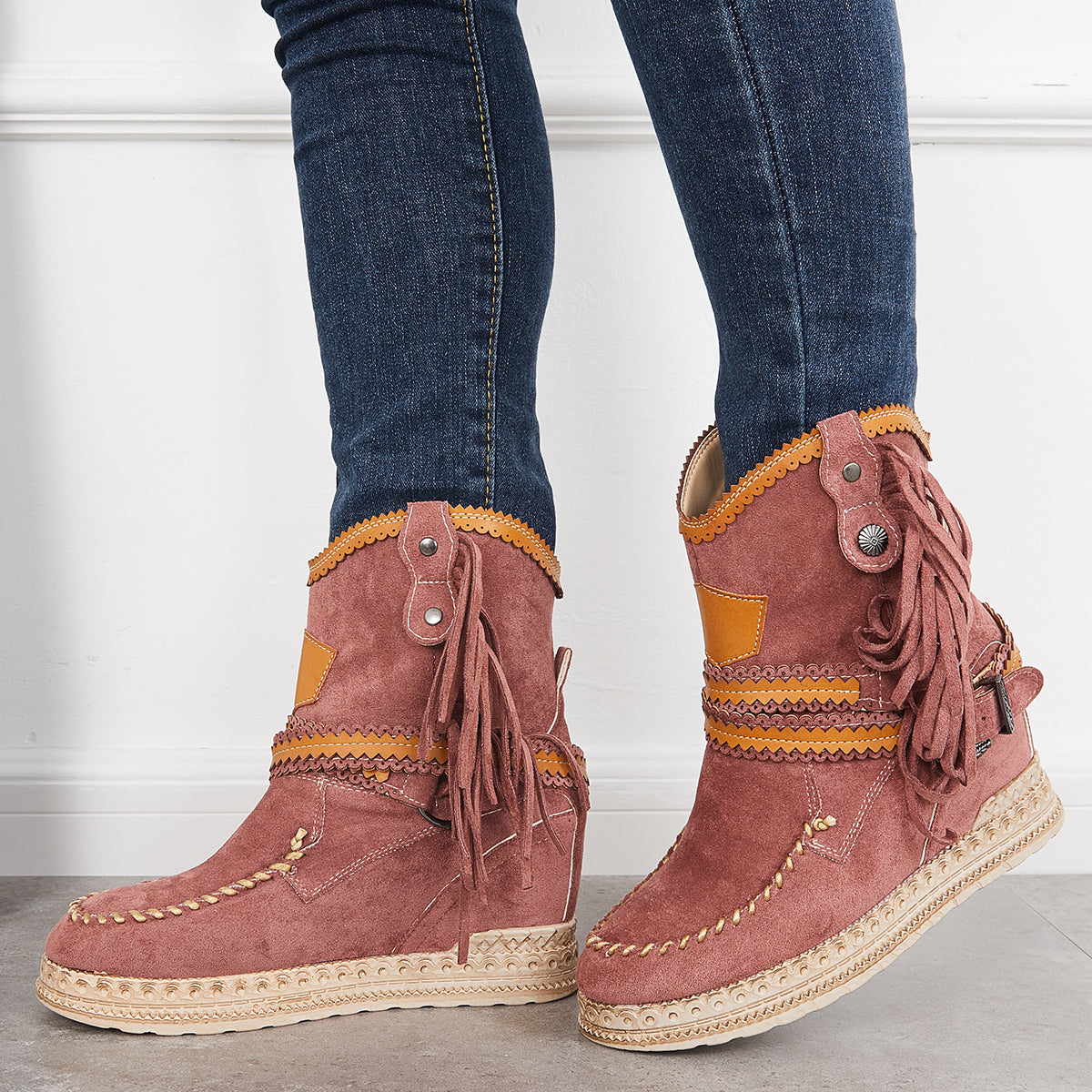 Schicke Orthopädische Stiefel mit einzigartigem Design
