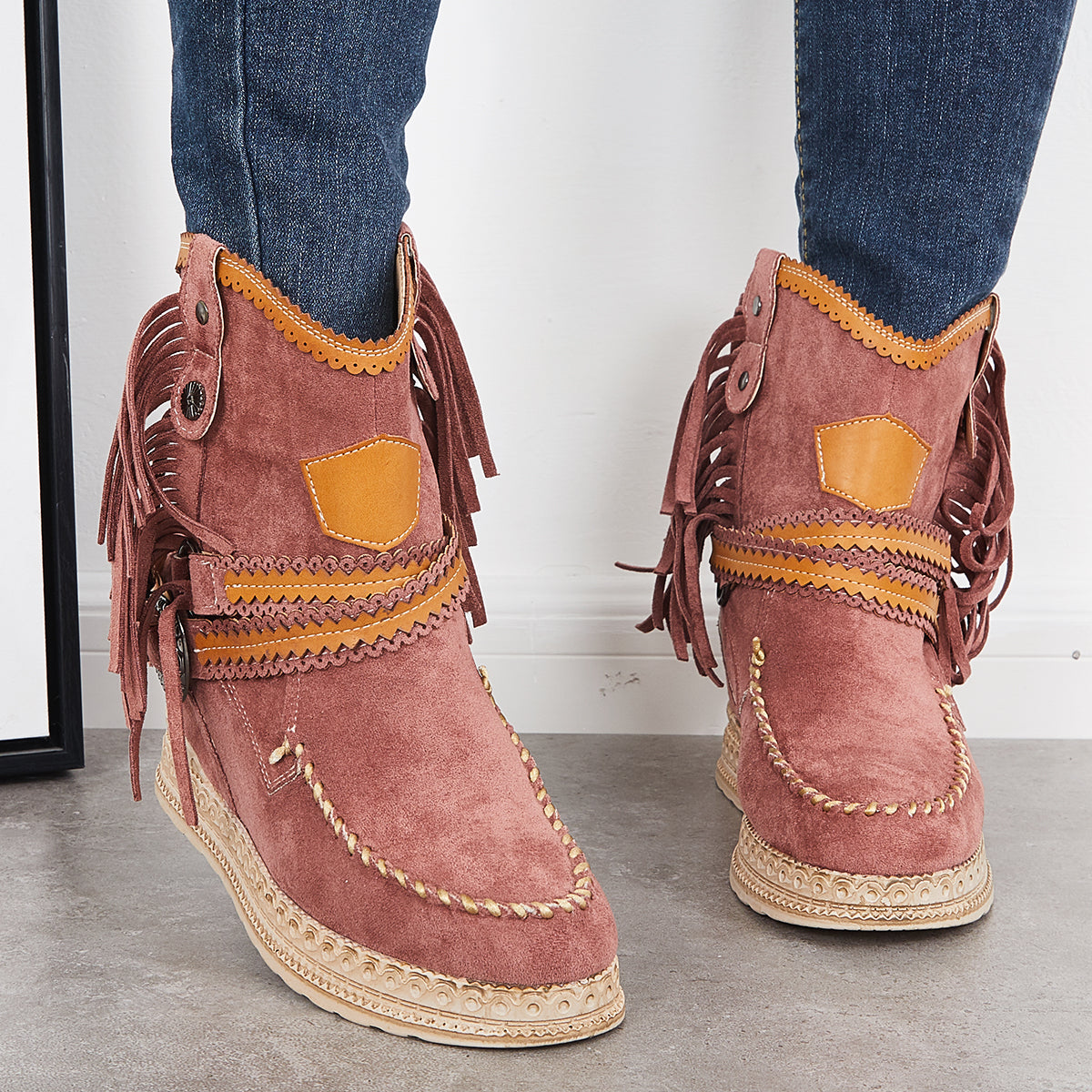 Schicke Orthopädische Stiefel mit einzigartigem Design