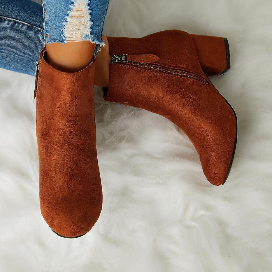 Schicke Orthopädische Stiefel mit einzigartigem Design