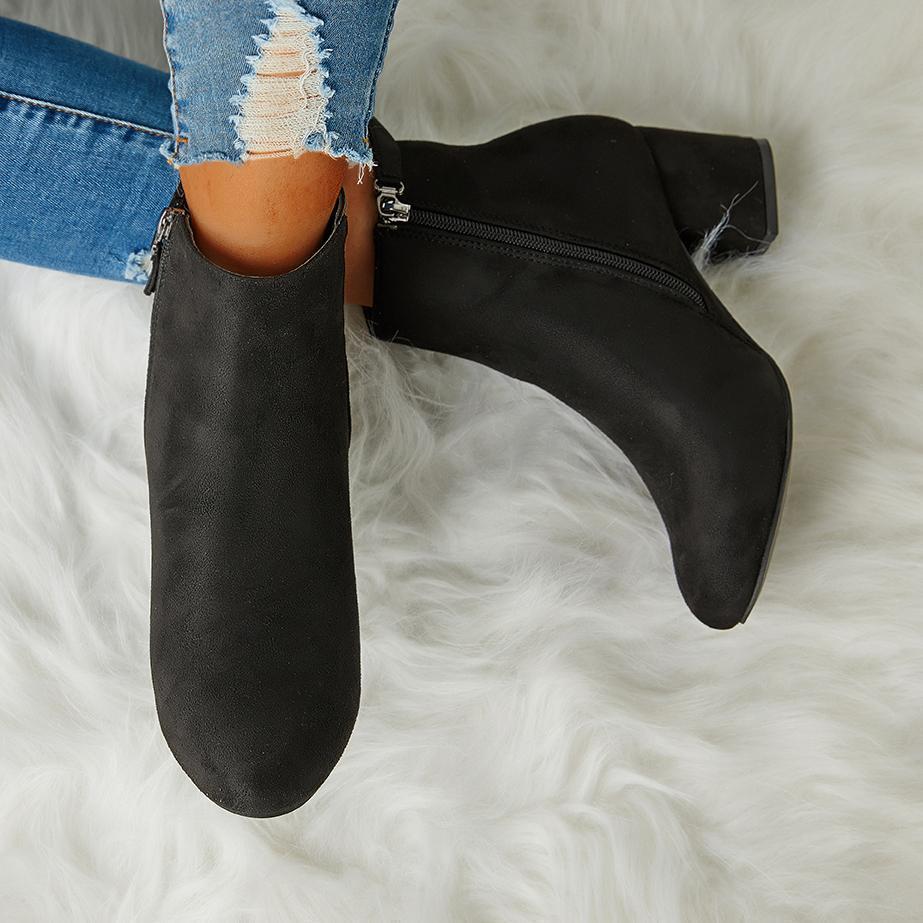 Schicke Orthopädische Stiefel mit einzigartigem Design