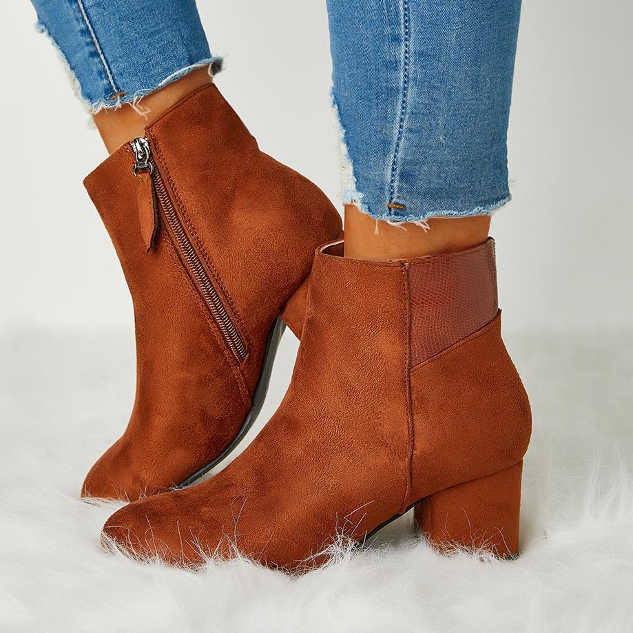 Schicke Orthopädische Stiefel mit einzigartigem Design