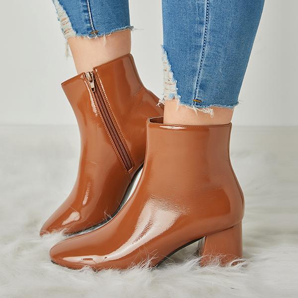 Schicke Orthopädische Stiefel mit einzigartigem Design