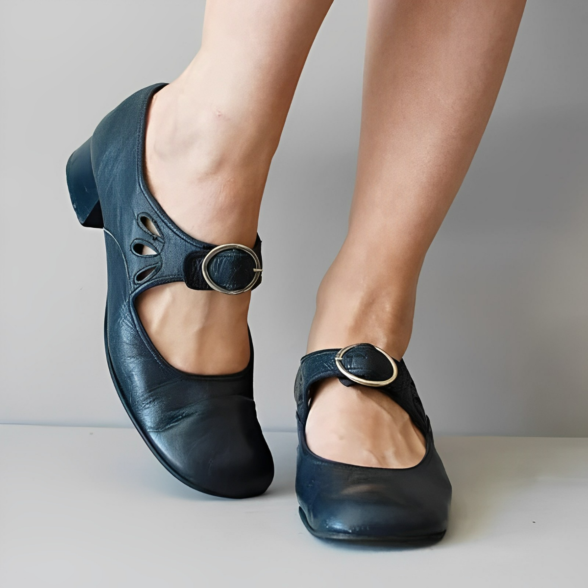 MW | Sommer Vintage Sandalen mit niedrigem Absatz