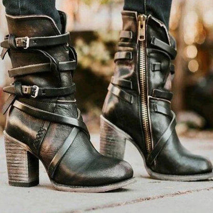 Klassische Orthopädische Stiefel mit zeitlosem Stil