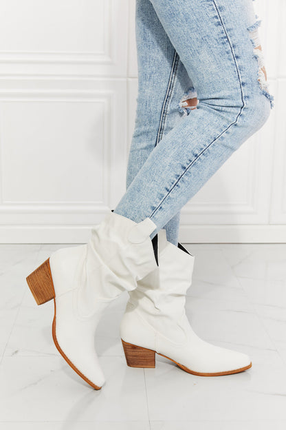 Schicke Orthopädische Stiefel mit einzigartigem Design