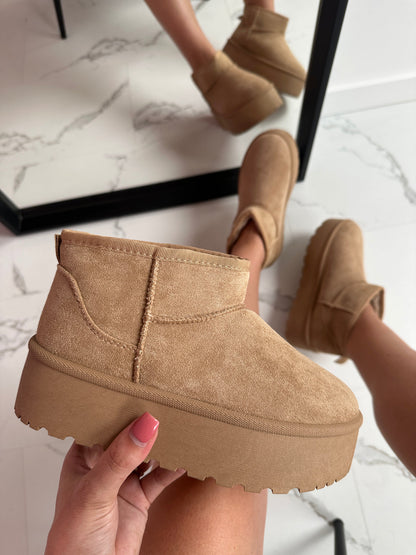 Bequeme Orthopädische Stiefel für den Alltag