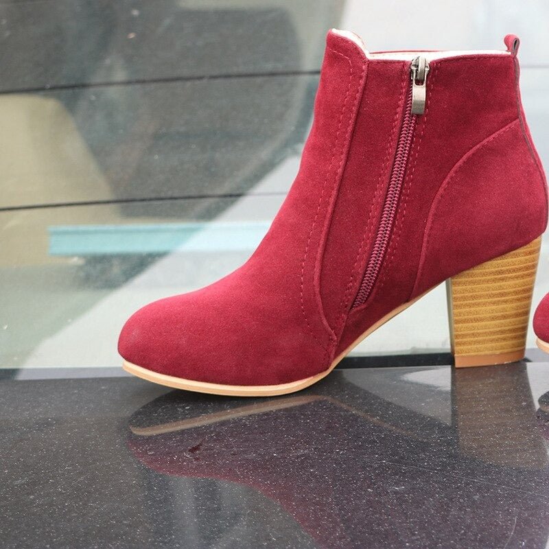 Anmutige Orthopädische Stiefel für modernen Look