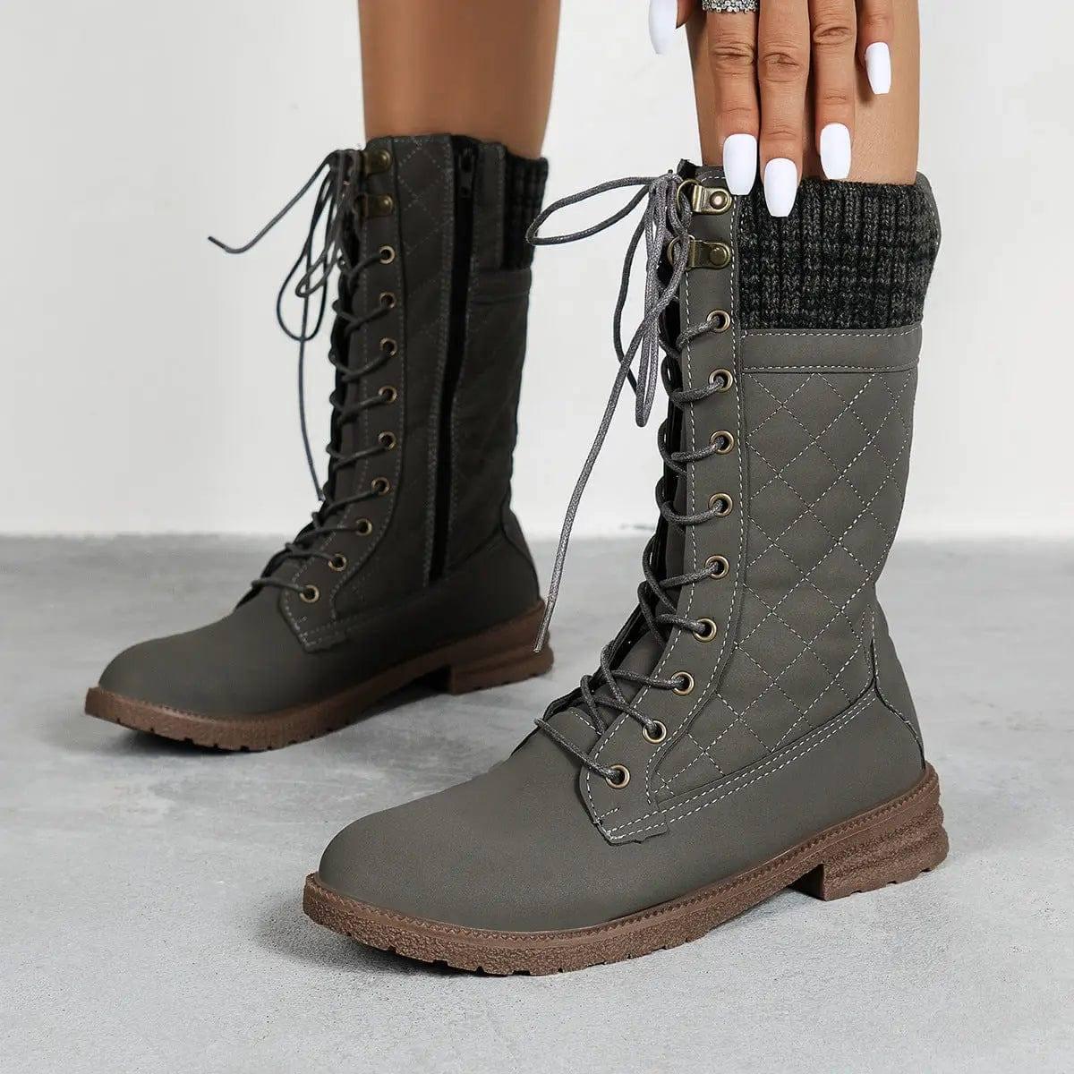 Klassische Orthopädische Stiefel mit zeitlosem Stil