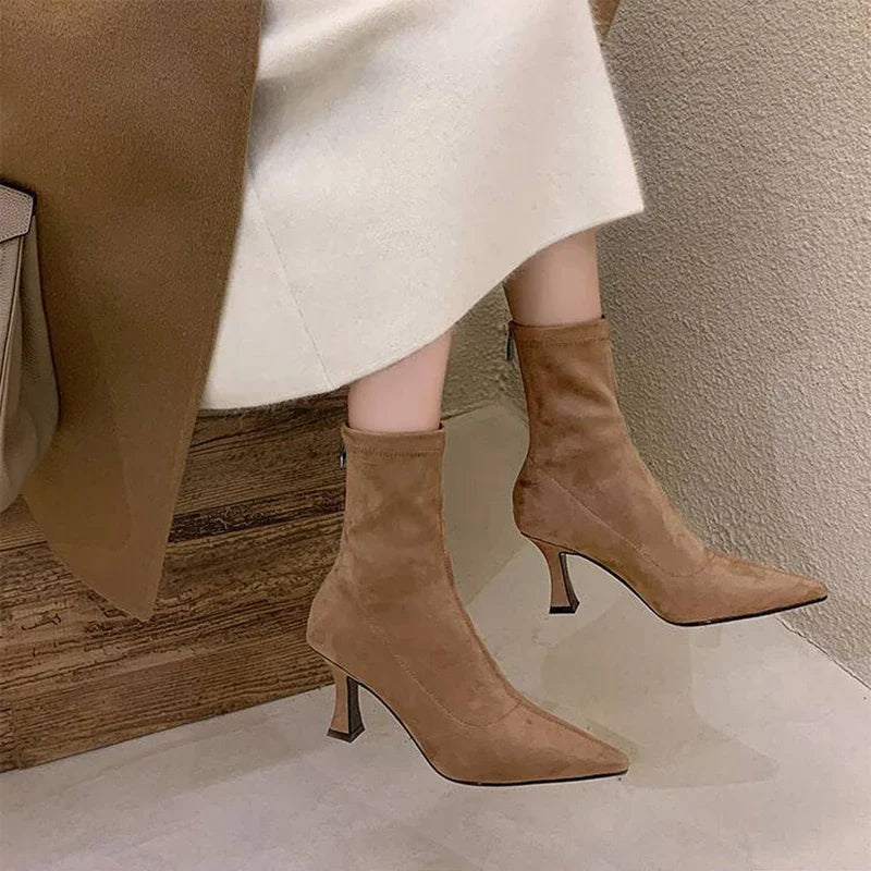 Elegante Orthopädische Stiefel für jeden Schritt