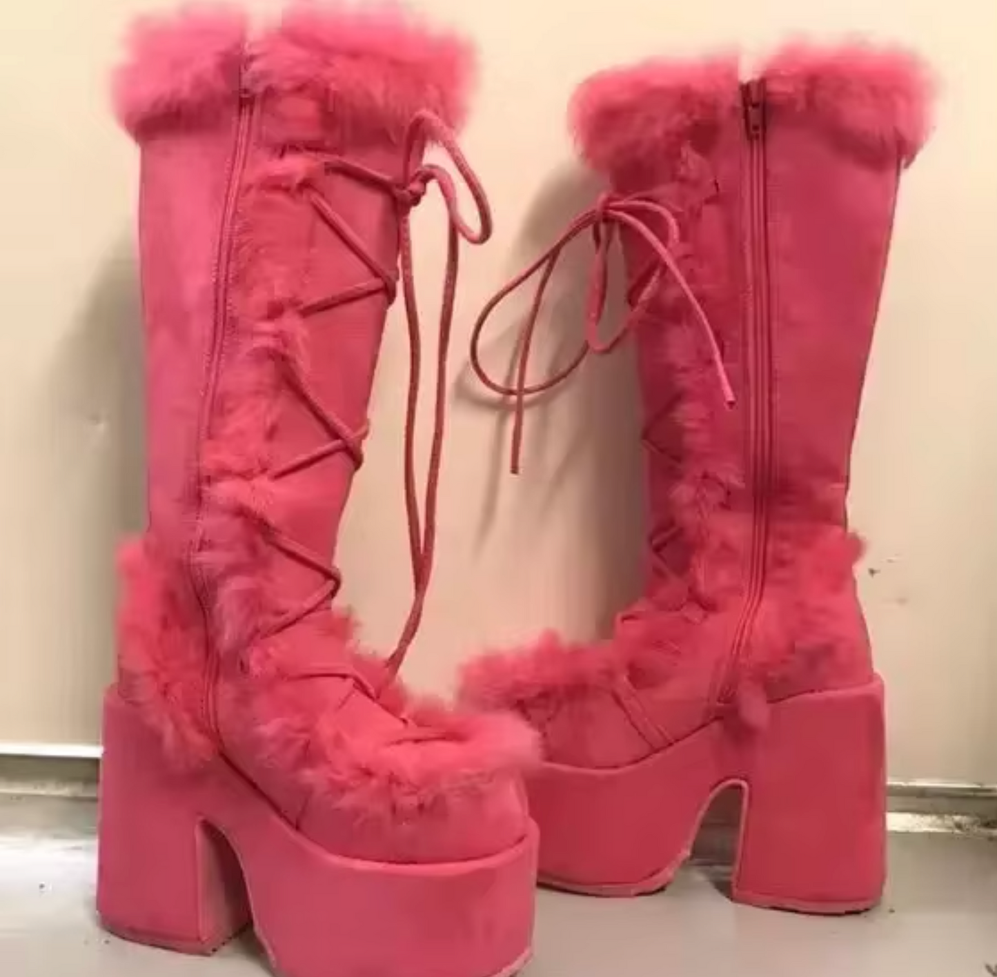 Schicke Orthopädische Stiefel mit einzigartigem Design