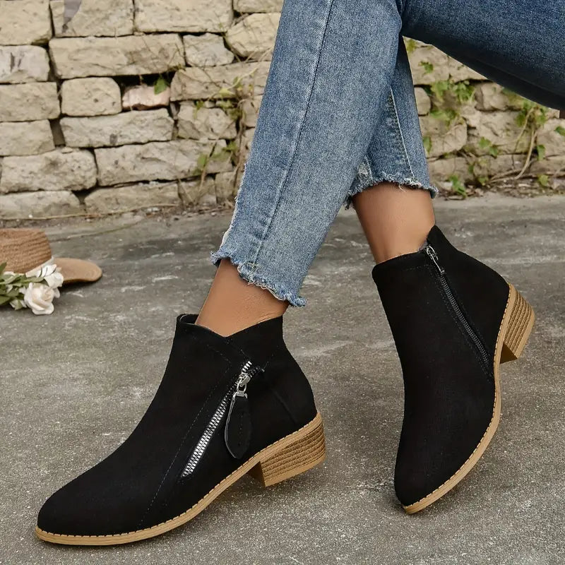 Anmutige Orthopädische Stiefel für modernen Look