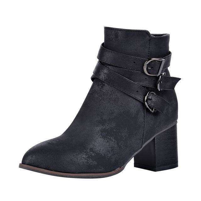 Hilda® | Tailored and comfortable orthopedic boots