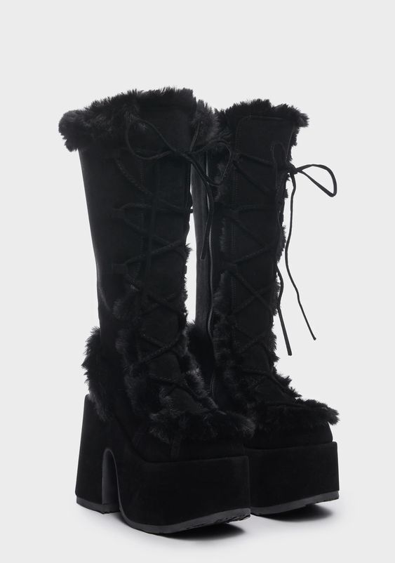 Schicke Orthopädische Stiefel mit einzigartigem Design