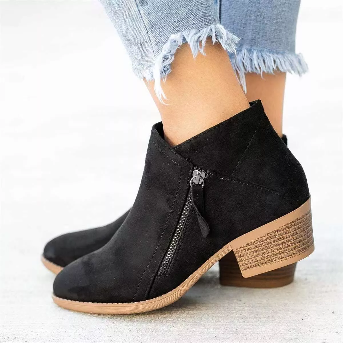 Schicke Orthopädische Stiefel mit einzigartigem Design