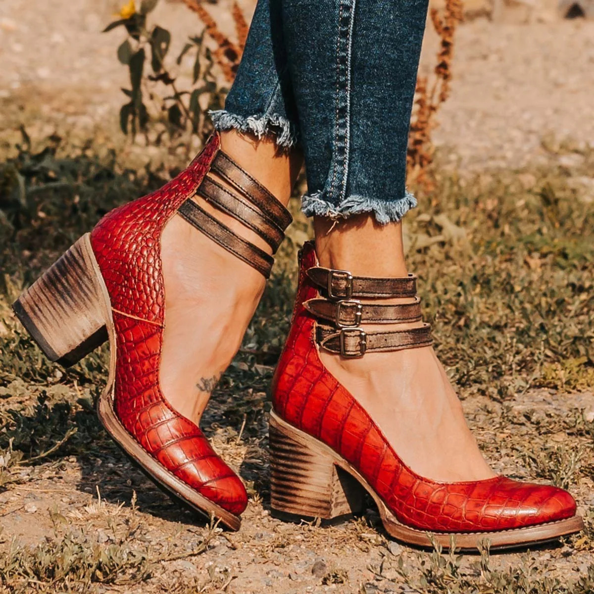 Schicke Orthopädische Stiefel mit einzigartigem Design