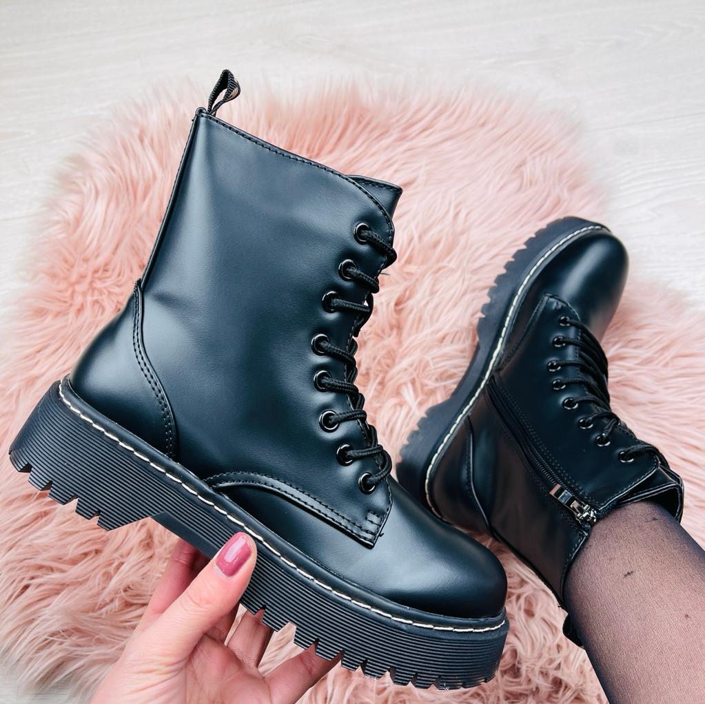 Elegante Orthopädische Stiefel für jeden Schritt